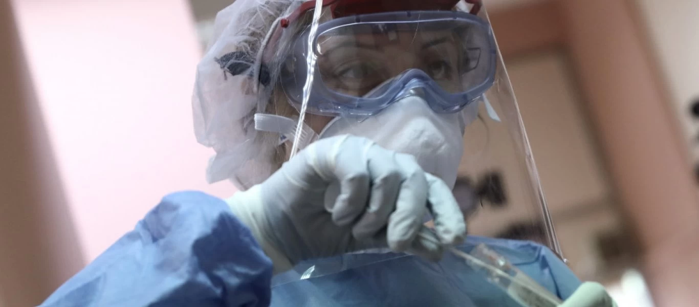 Ερευνητές εντόπισαν ουσία που εμποδίζει τον πολλαπλασιασμό του κορωνοϊού